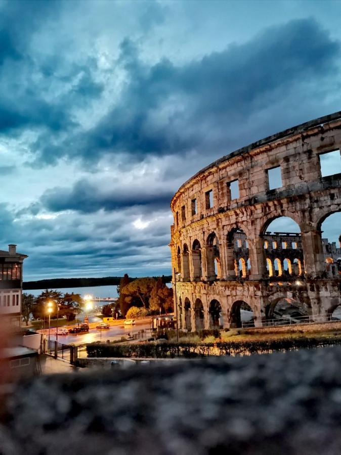 Apartment Andreas - Amphitheater - Pula Exterior photo